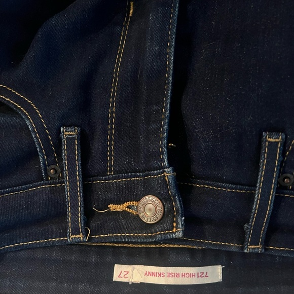 Levi’s 721 high rise skinny jeans - Picture 5 of 8
